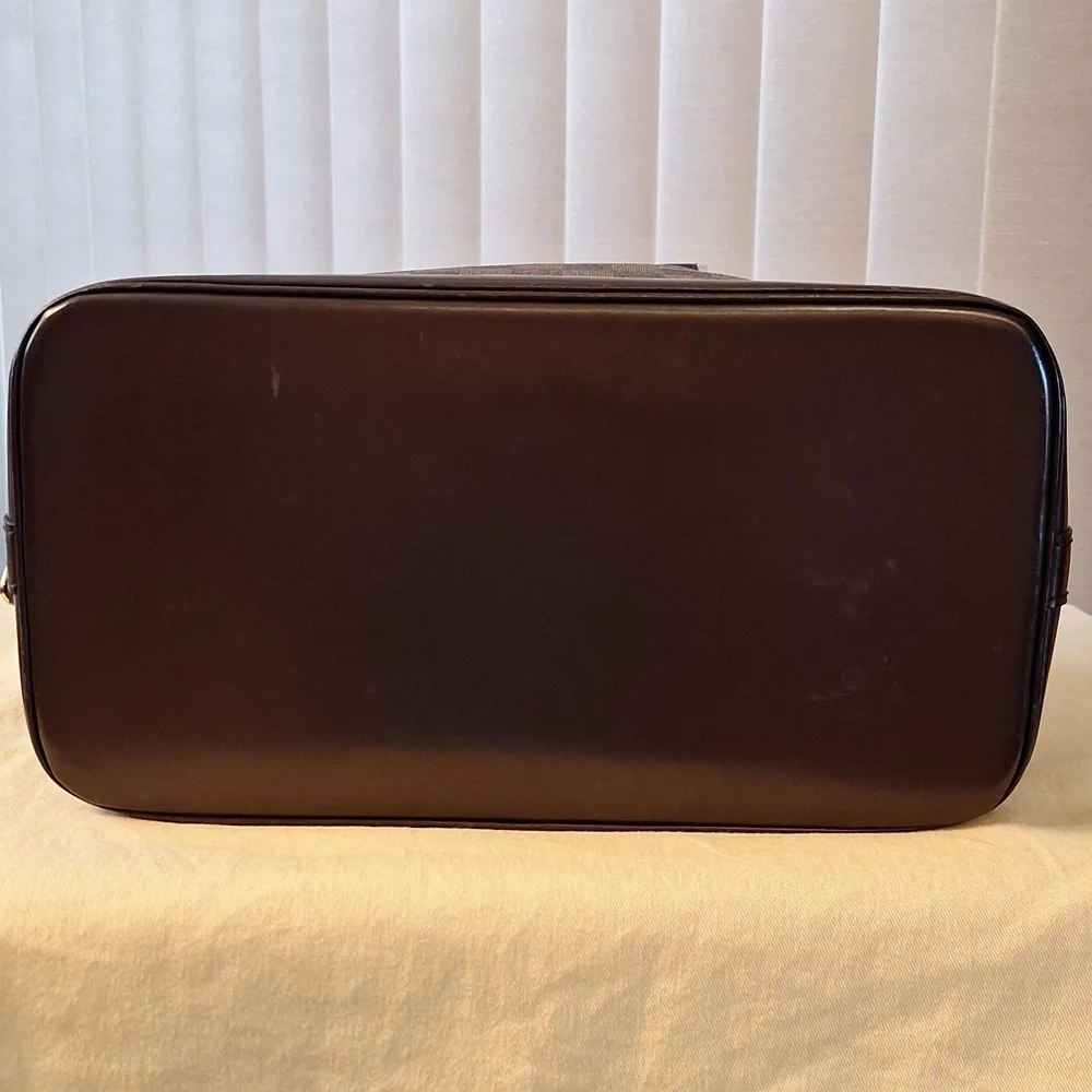 Louis Vuitton Alma - Picture 2 of 16